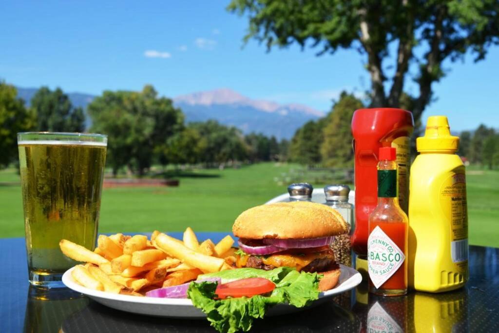 Charming Remodeled Golf Course Area Home Colorado Springs Ngoại thất bức ảnh