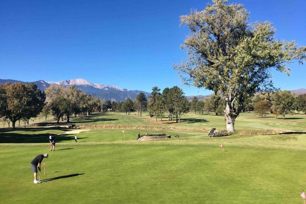 Charming Remodeled Golf Course Area Home Colorado Springs Ngoại thất bức ảnh